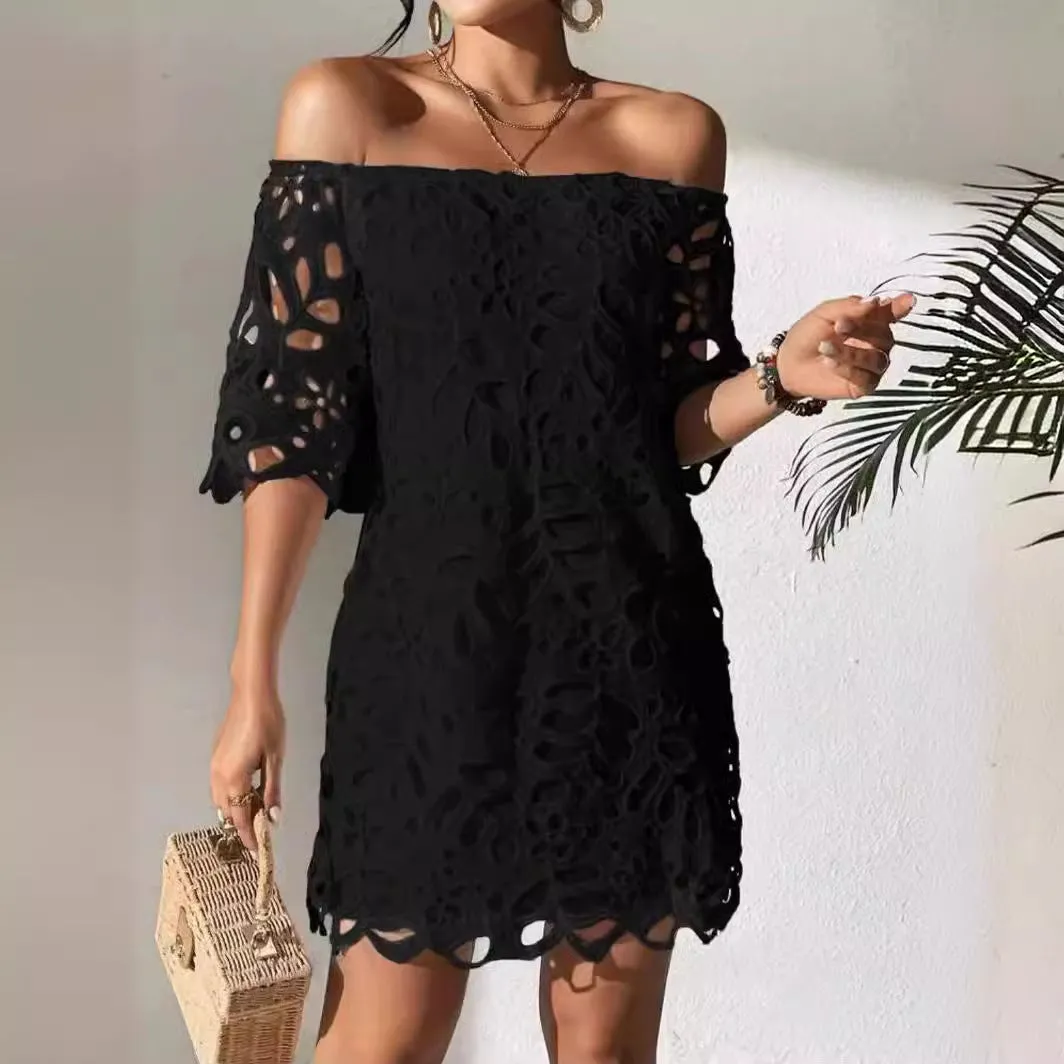 Elegant Lace Hollow Out One-Shoulder Strapless Dress