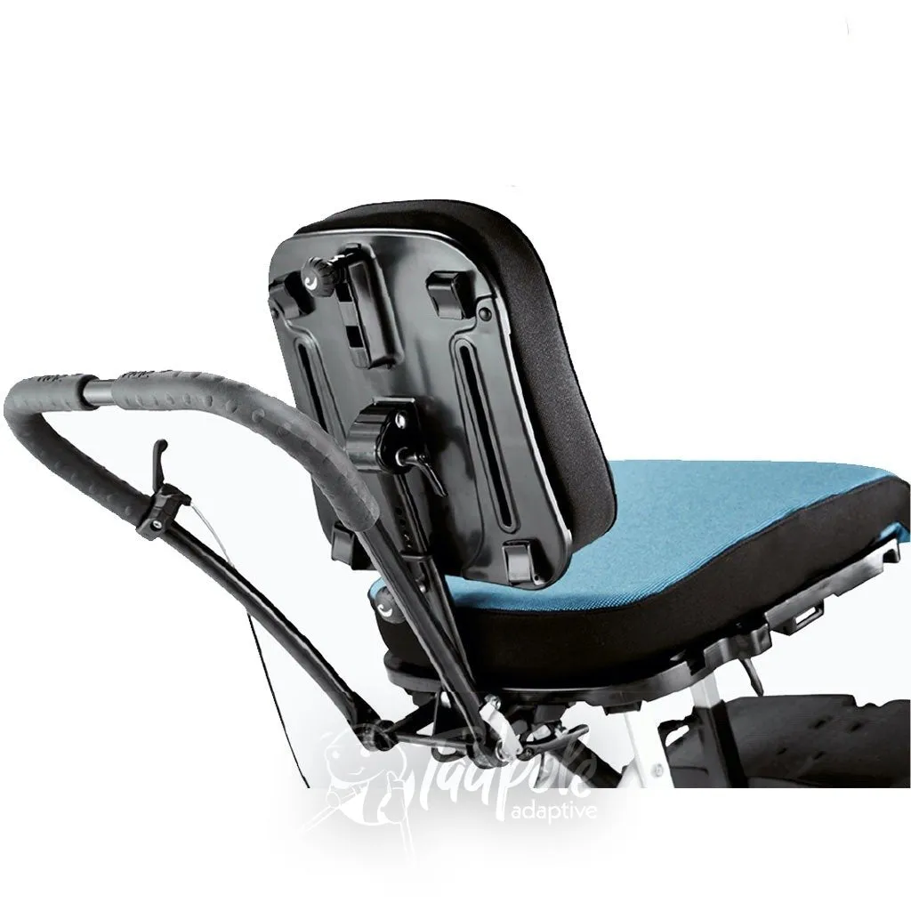 R82 Wombat Living Activity Chair