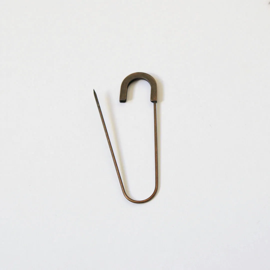 U Kilt Pin/Antique Brass - 7.5cm (3")
