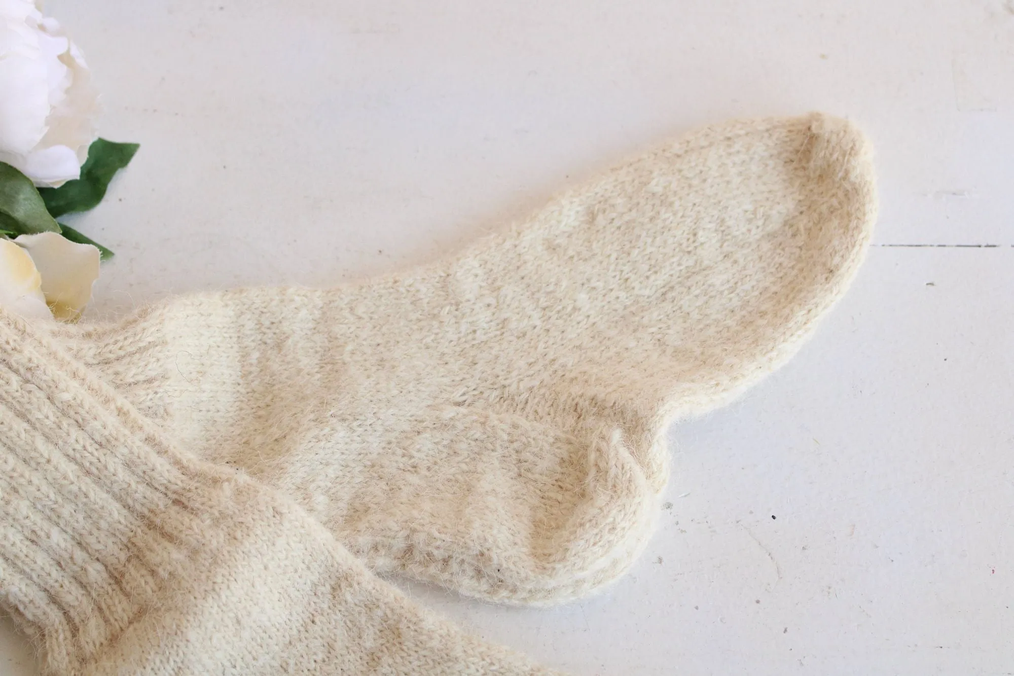 Vintage  Ivory Knit Wool Socks