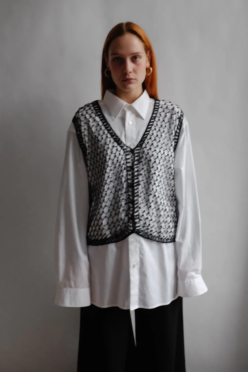 WHITE BASIC OVERSIZE SHIRT