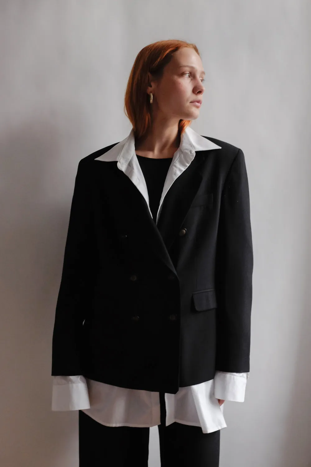 WHITE BASIC OVERSIZE SHIRT